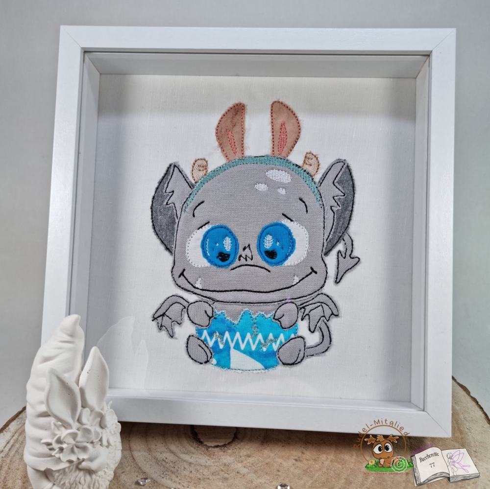 Bild 1 von EP Stickdatei *Gretl und Gustl im Osterei* Applikation ab 13x18 