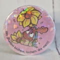 Button Kühlschrankmagnet *Sonnenblumengruß Holo* rosa 59mm